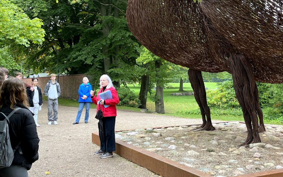 Der 10. Jahrgang besuchte die NordArt in Büddelsdorf